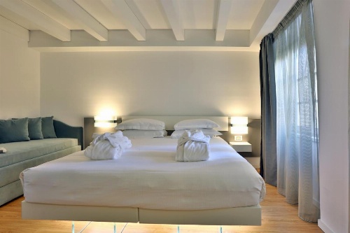 Urban Hotel Design image 21