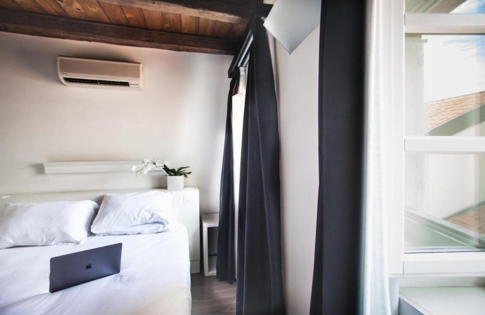 Urban Hotel Design Image 42